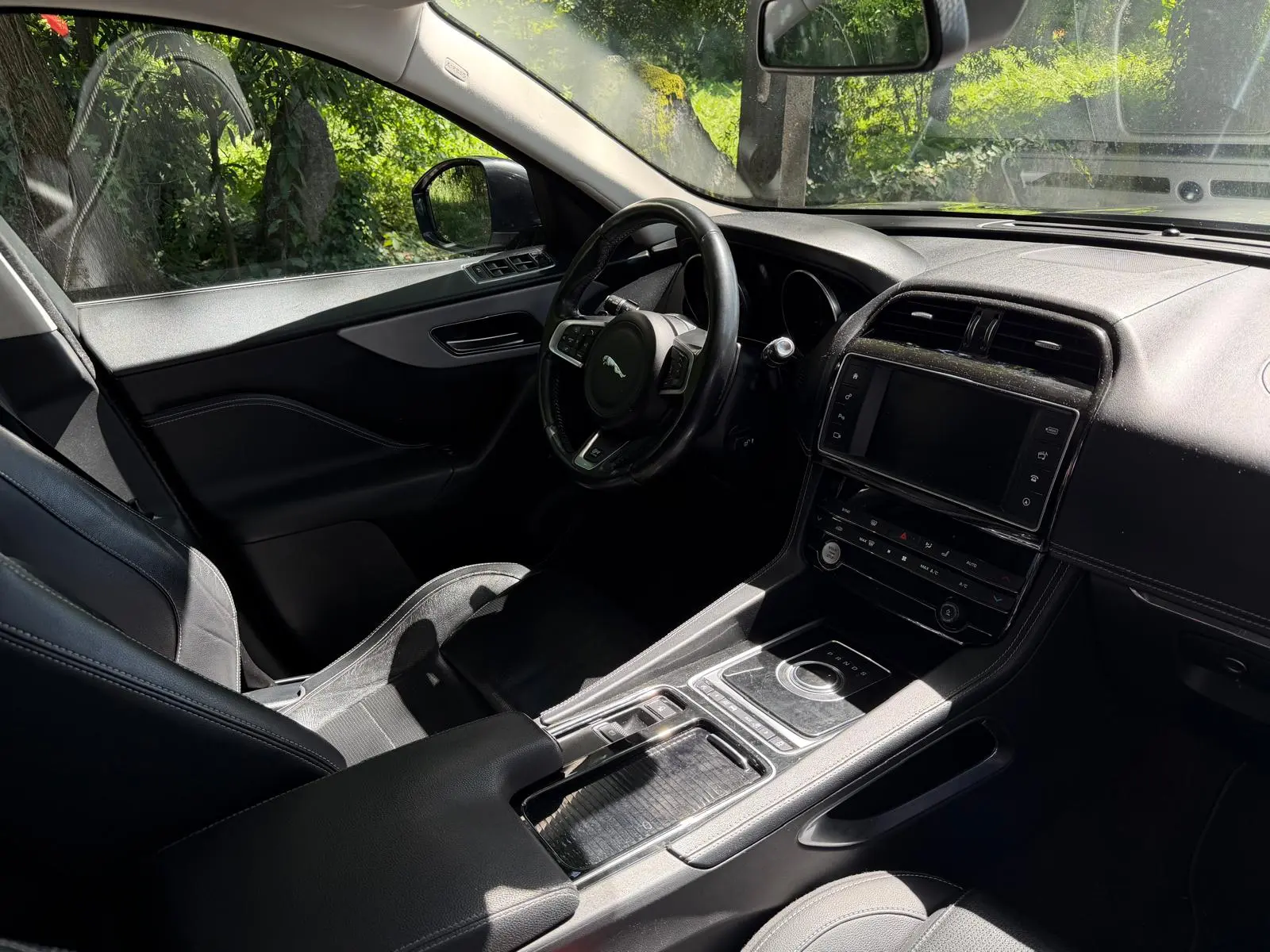 Jaguar F-Pace 2.0 i4D Portfolio AWD Aut. 11