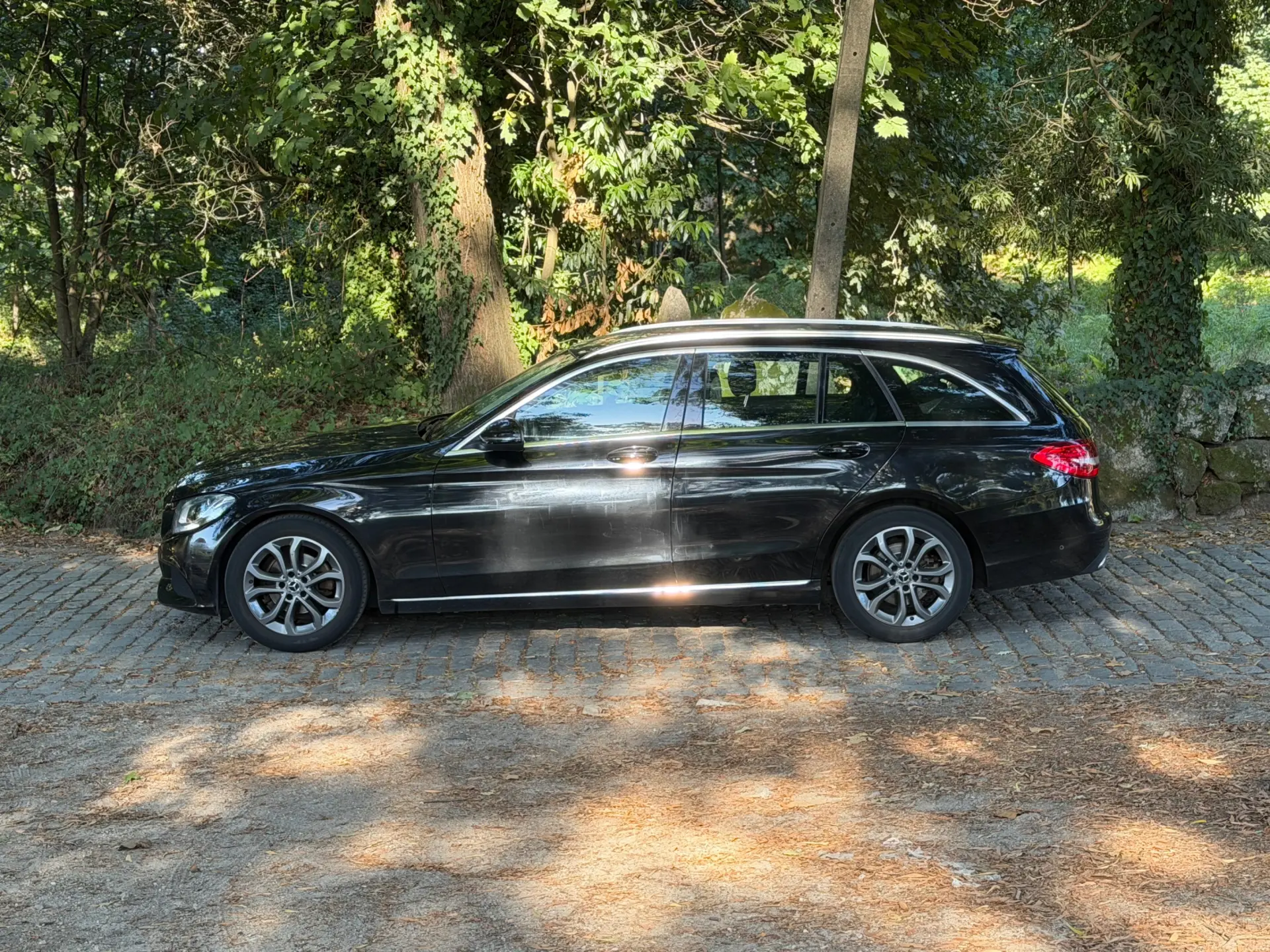 Mercedes-Benz C 200 d Avantgarde 9