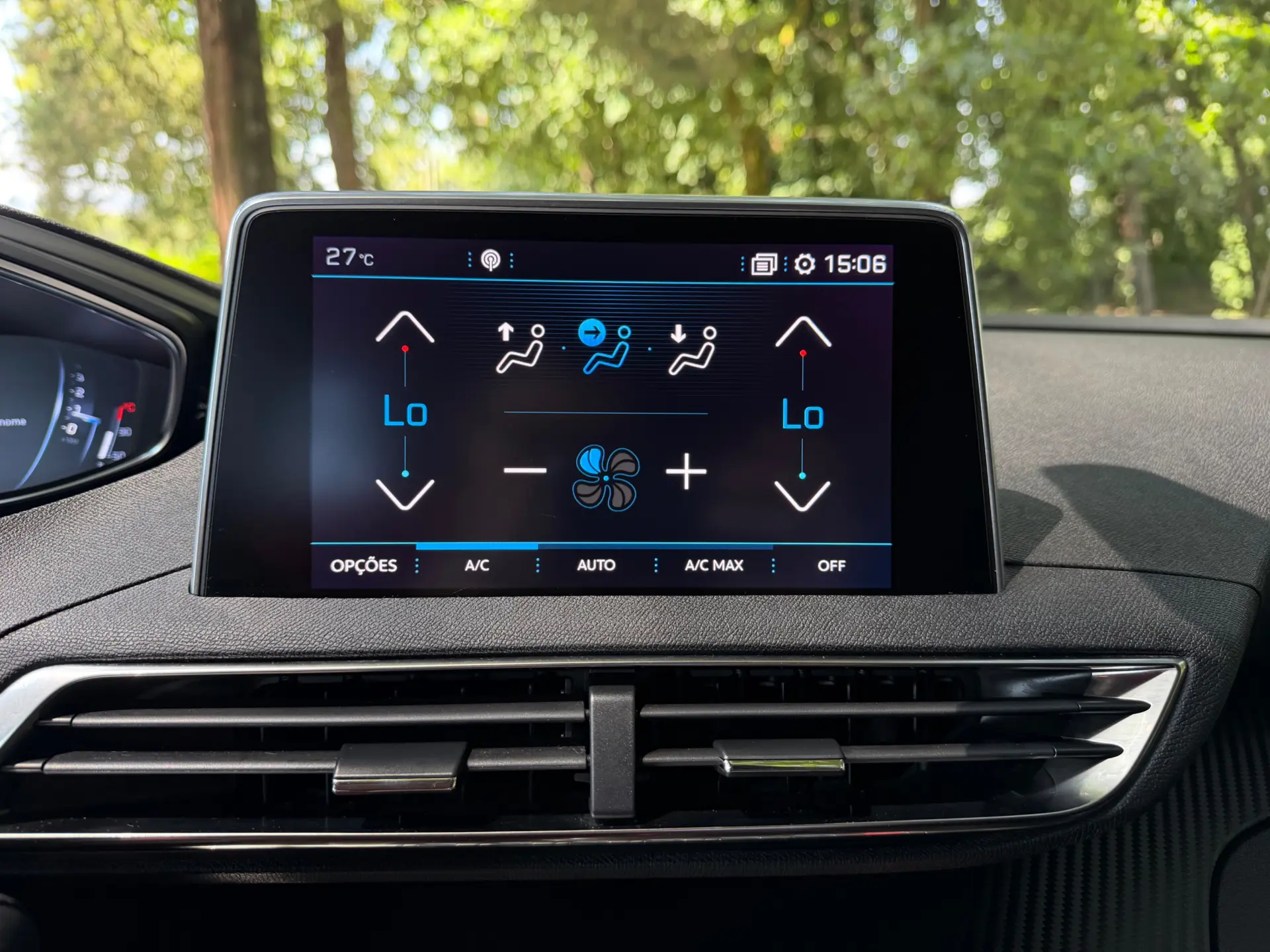 Peugeot 3008 1.2 PureTech Allure Pack EAT8 29
