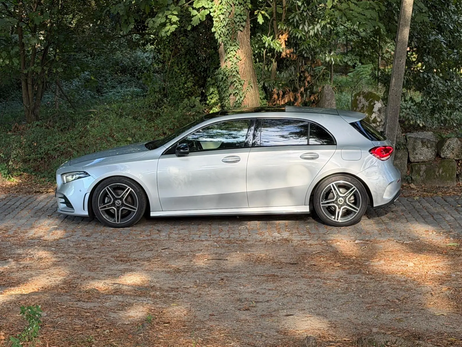 Mercedes-Benz A 180 d AMG Line Aut. 9