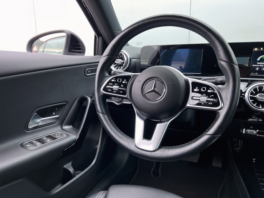 Mercedes-Benz A 180 A 180 d Progressive Aut. 17