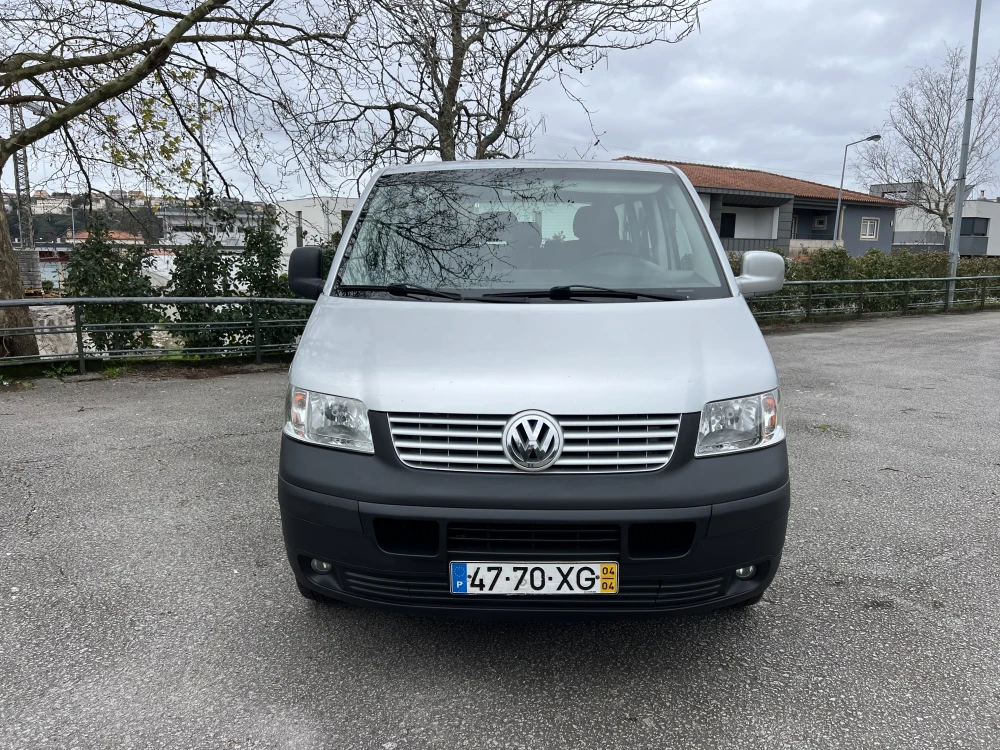 Volkswagen Transporter T5 2.5 TDI 2