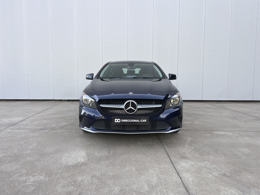 Mercedes-Benz CLA 180 2