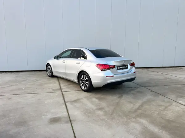 Mercedes-Benz A 180 Limousine d Business Solutions Aut. 7