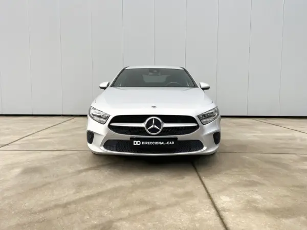 Mercedes-Benz A 180 Limousine d Business Solutions Aut. 3