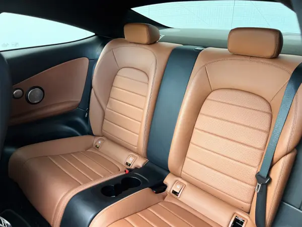 Mercedes-Benz C 200 d Coupé AMG Line Aut. 44