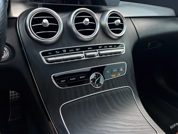 Mercedes-Benz C 200 d Coupé AMG Line Aut. 47