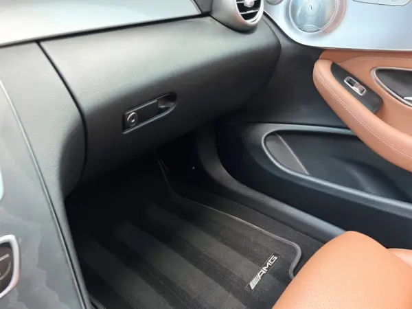 Mercedes-Benz C 200 d Coupé AMG Line Aut. 75
