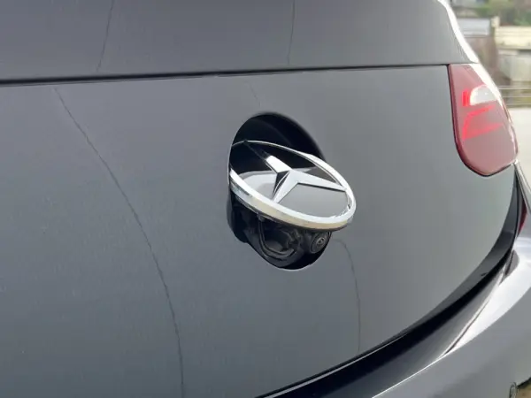 Mercedes-Benz E 220 d Cabrio 9G-Tronic AMG Line 31