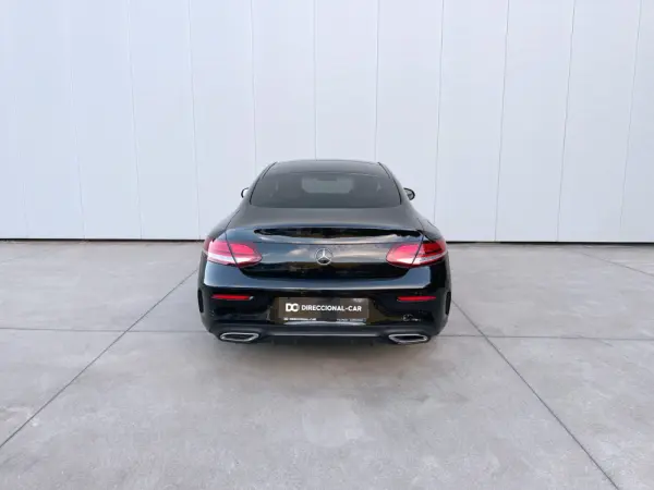 Mercedes-Benz C 200 d Coupé AMG Line Aut. 25