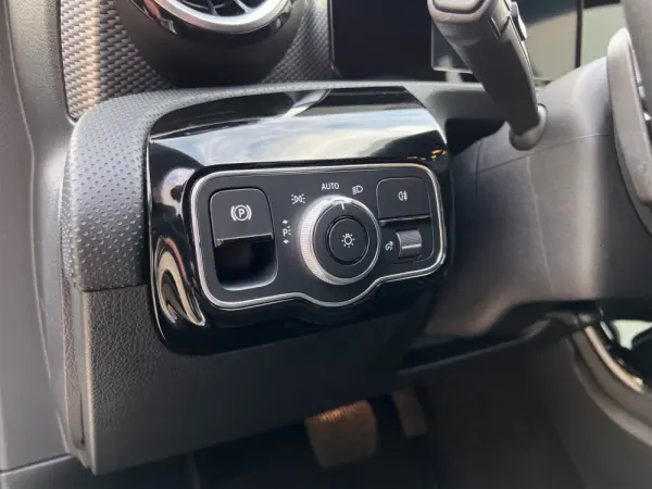 Mercedes-Benz A 180 d Progressive Aut. 34