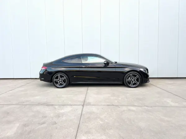 Mercedes-Benz C 200 d Coupé AMG Line Aut. 23