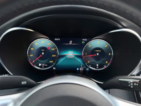 Mercedes-Benz C 200 d Coupé AMG Line Aut. 87
