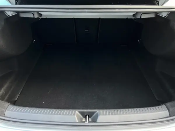 Mercedes-Benz A 180 Limousine d Business Solutions Aut. 47