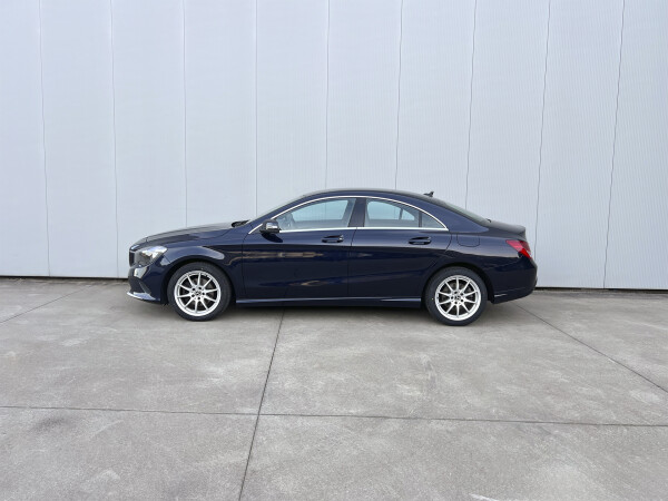Mercedes-Benz CLA 180 4