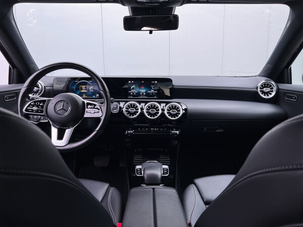 Mercedes-Benz A 180 A 180 d Progressive Aut. 13