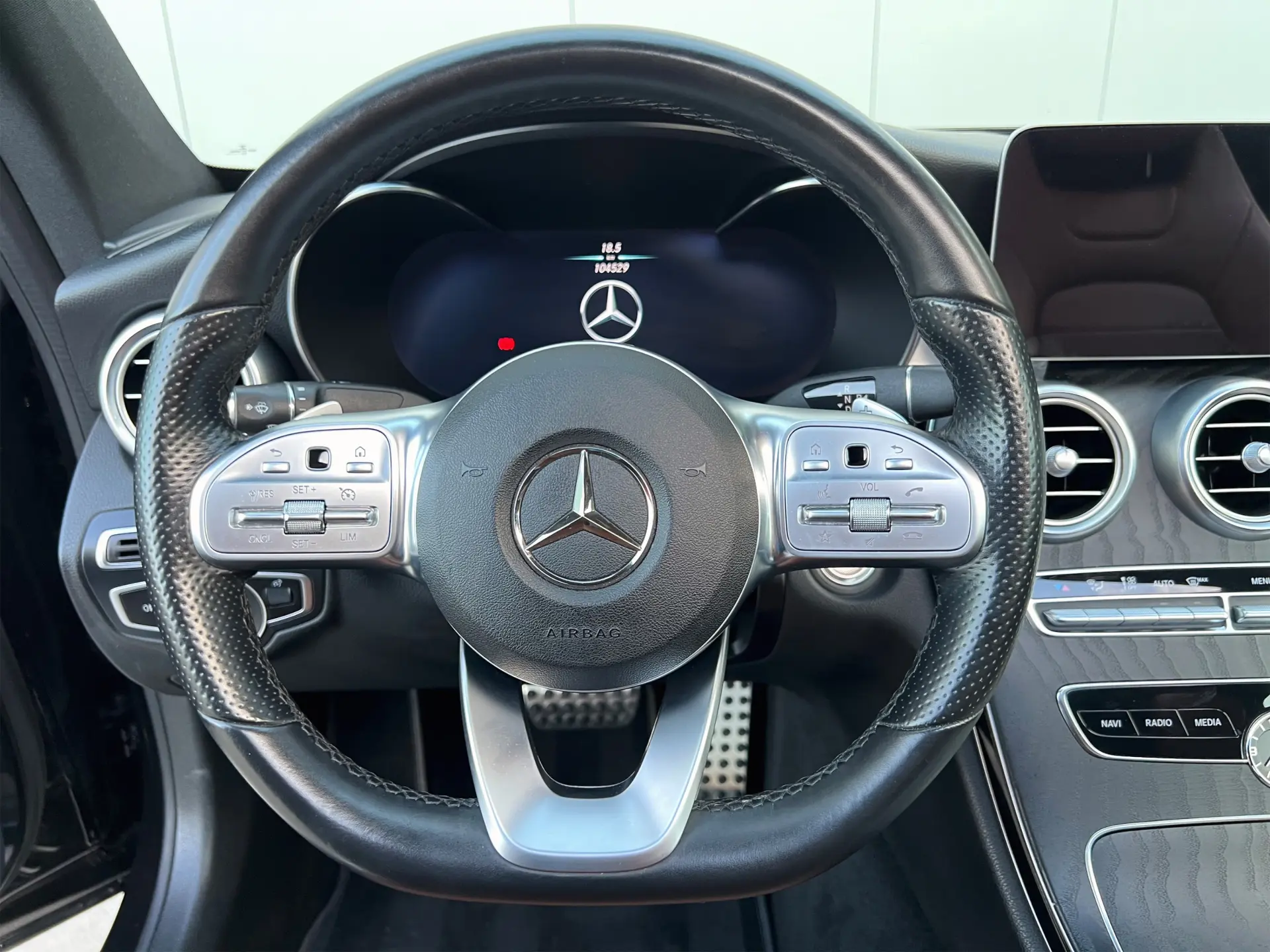 Mercedes-Benz C 200 d Coupé AMG Line Aut. 34