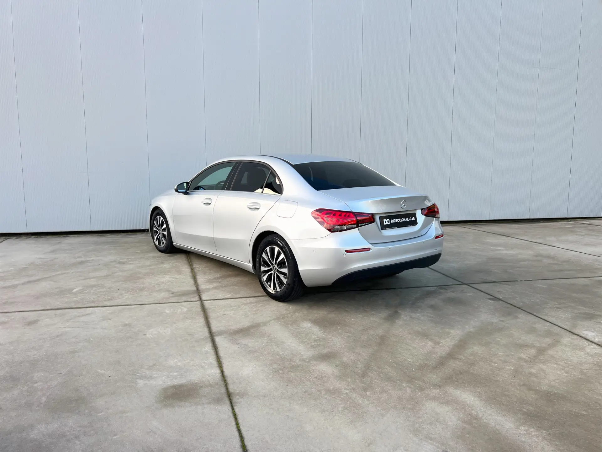 Mercedes-Benz A 180 Limousine d Business Solutions Aut. 7