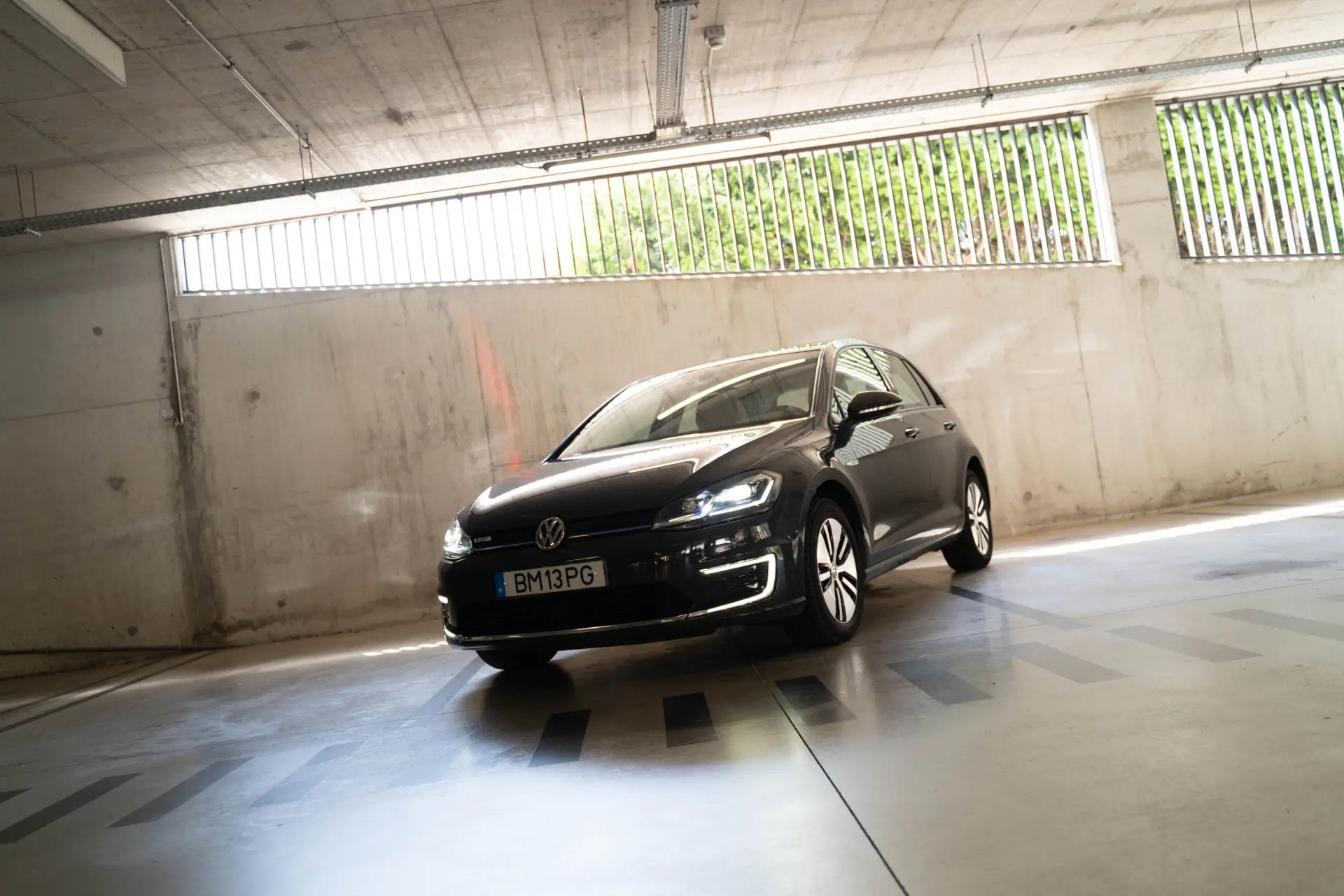 Volkswagen e-Golf AC/DC 6