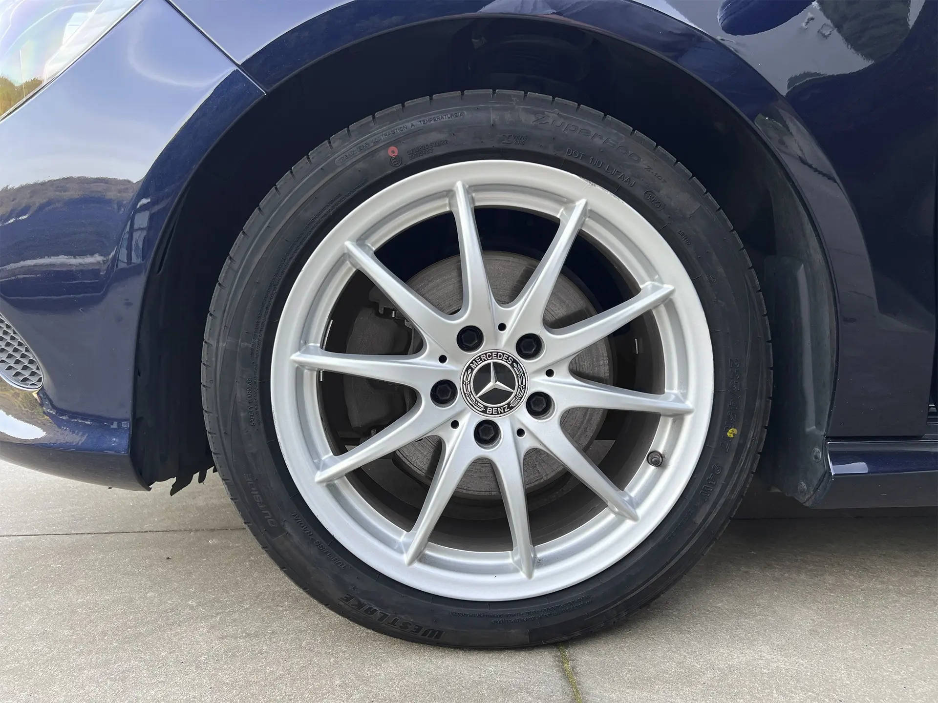 Mercedes-Benz CLA 180 d Urban 9