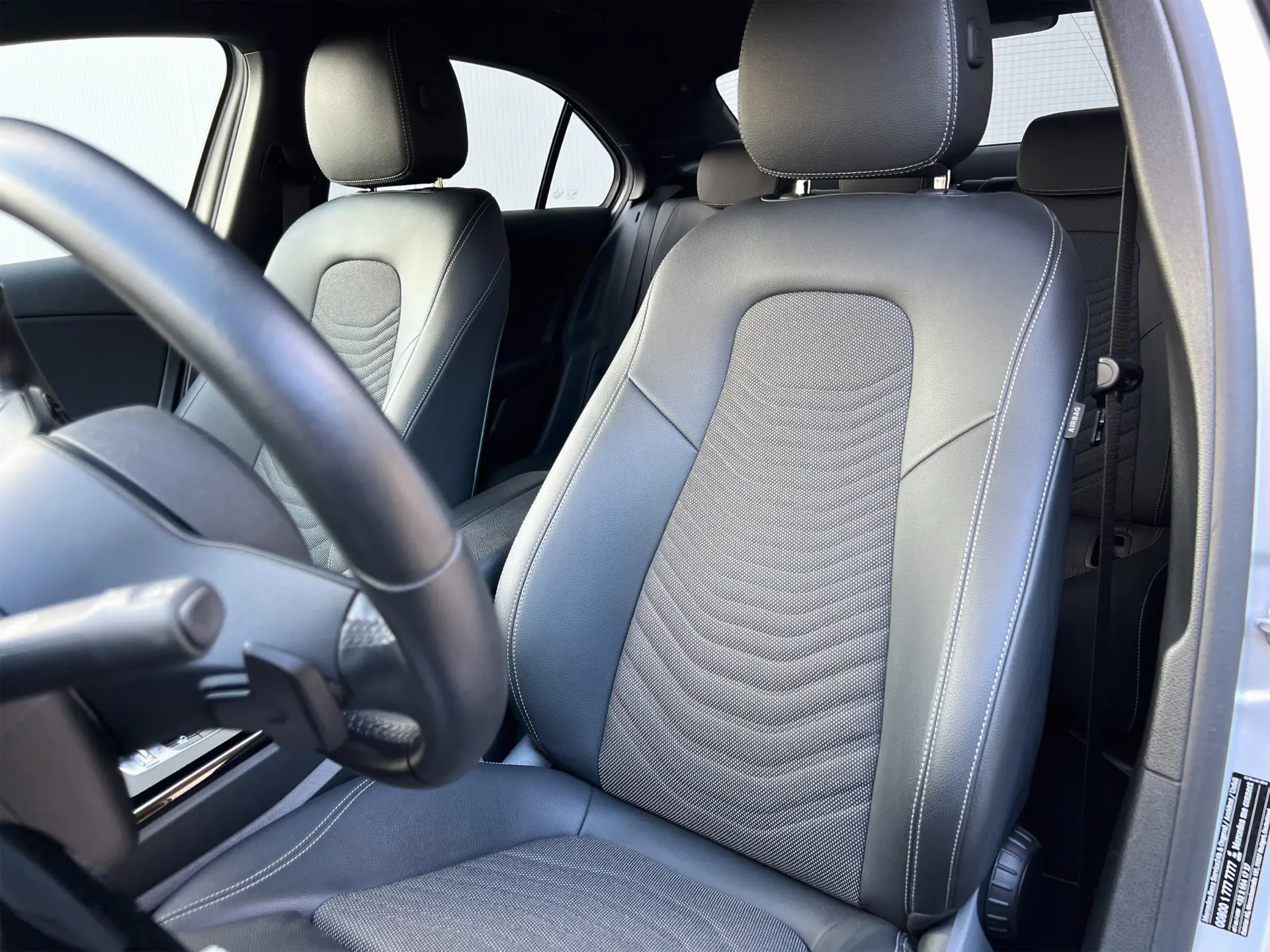 Mercedes-Benz A 180 Limousine d Business Solutions Aut. 49