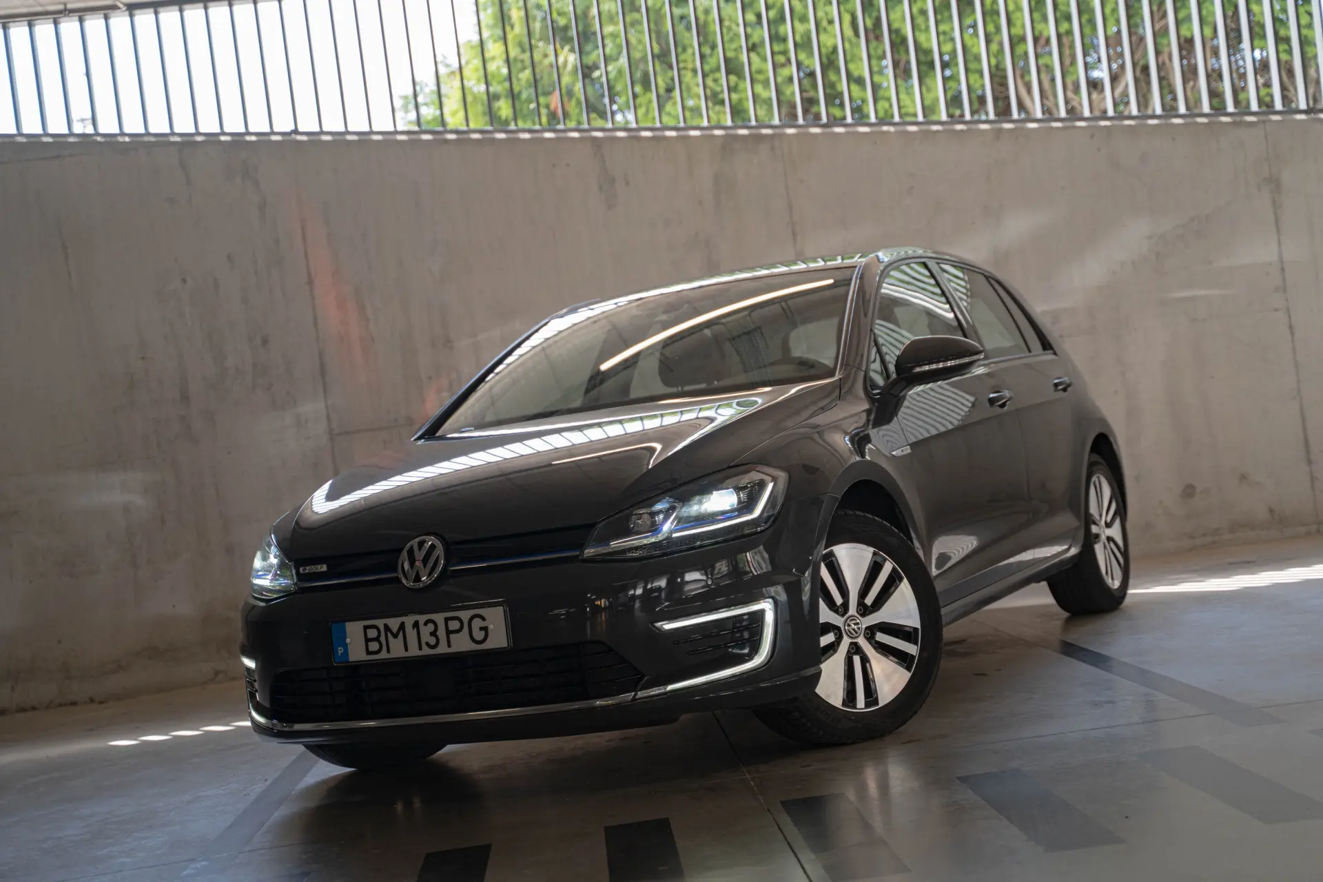 Volkswagen e-Golf AC/DC 1