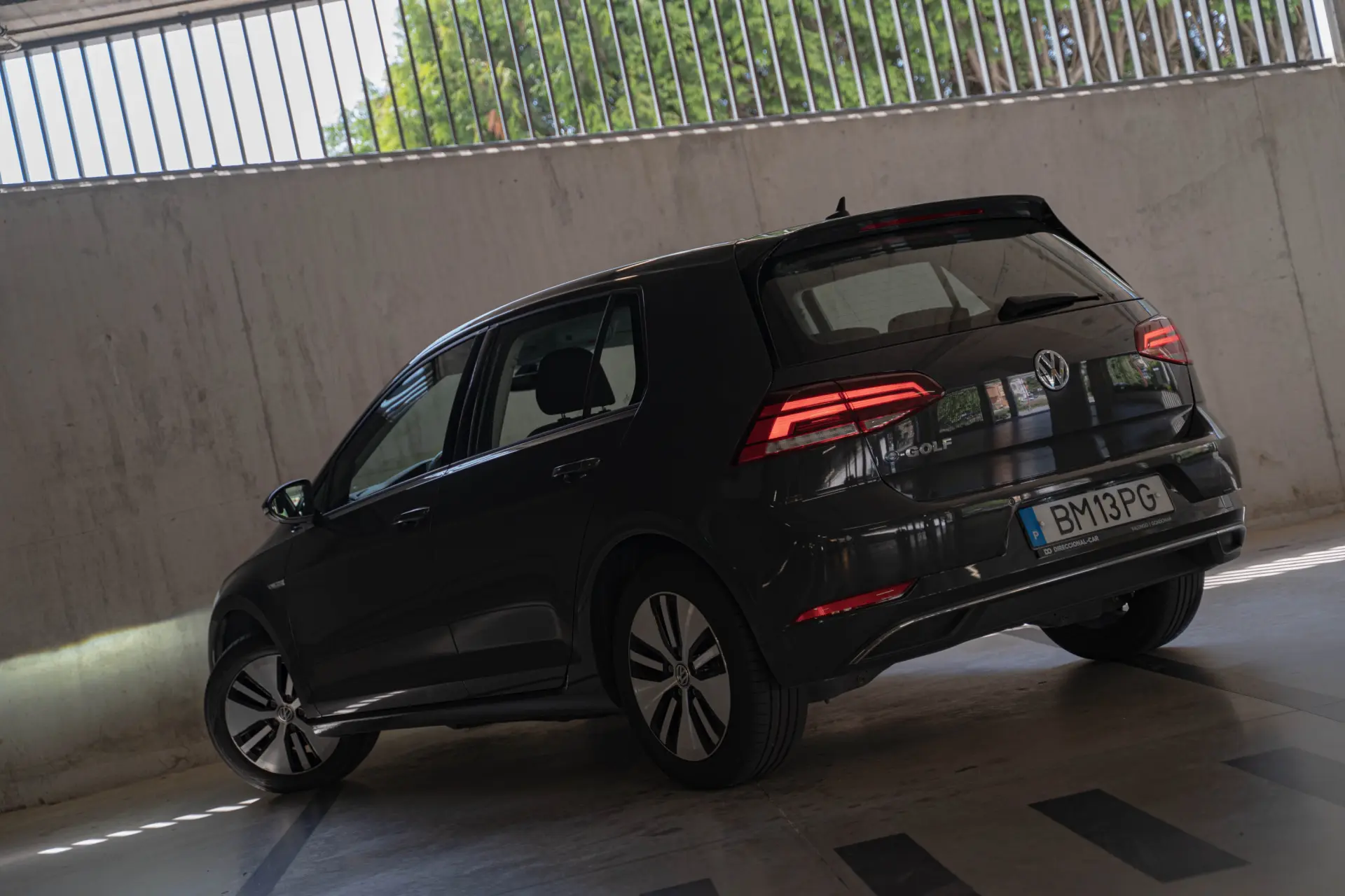 Volkswagen e-Golf AC/DC 10