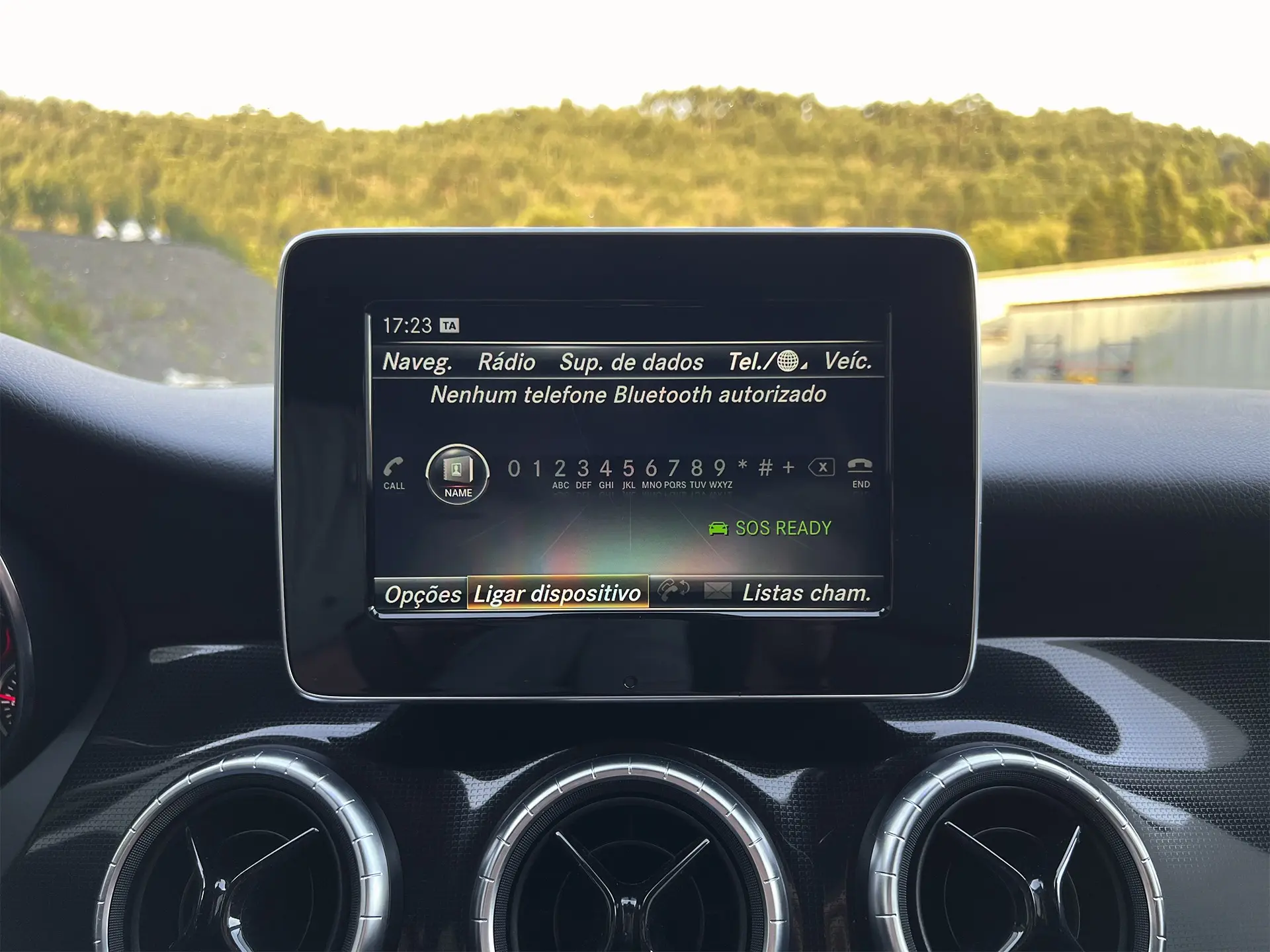 Mercedes-Benz CLA 180 d Urban 18