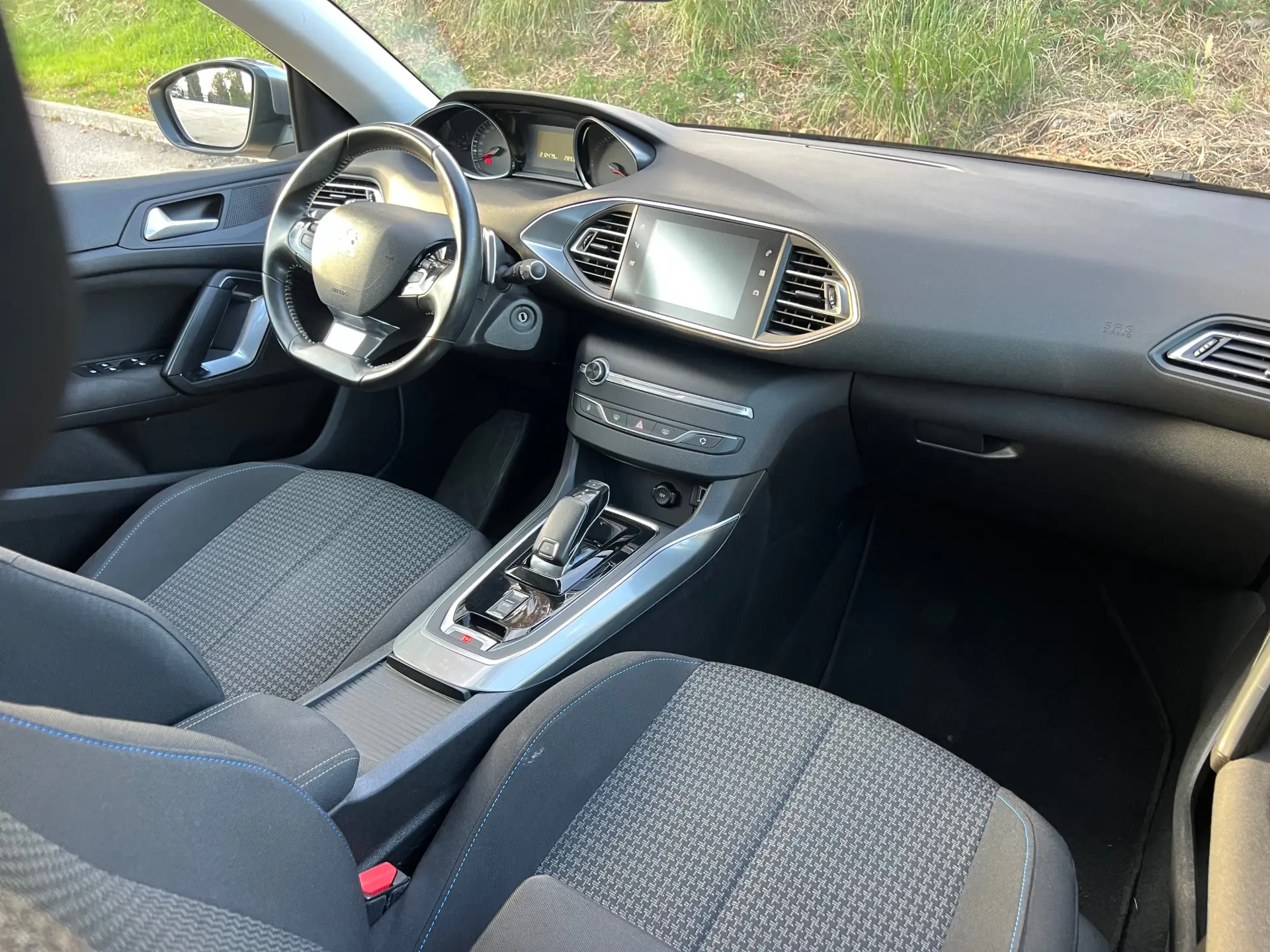 Peugeot 308 SW 1.5 BlueHDi 130 28