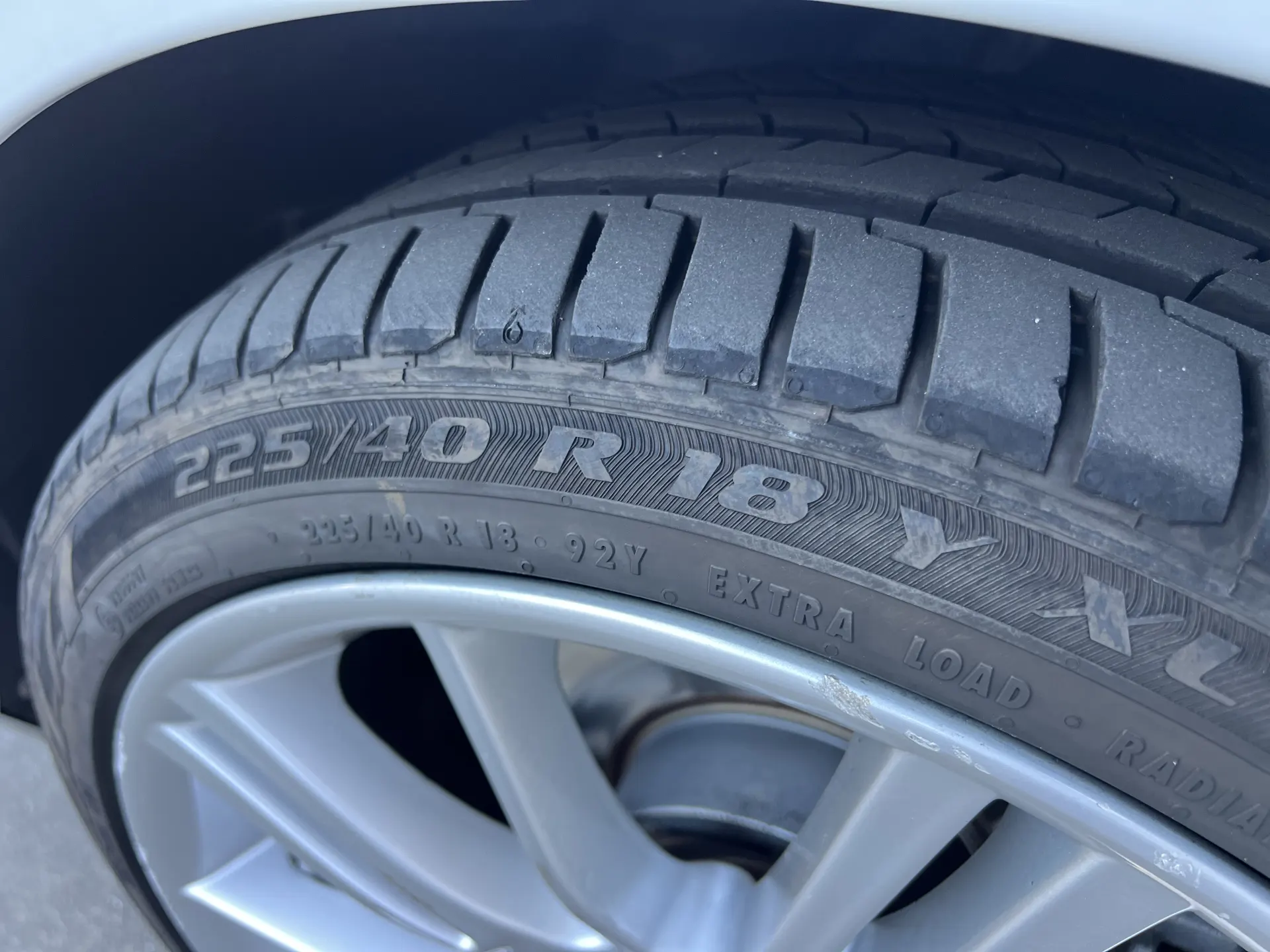 BMW 320 3 TOURING (E91) 29