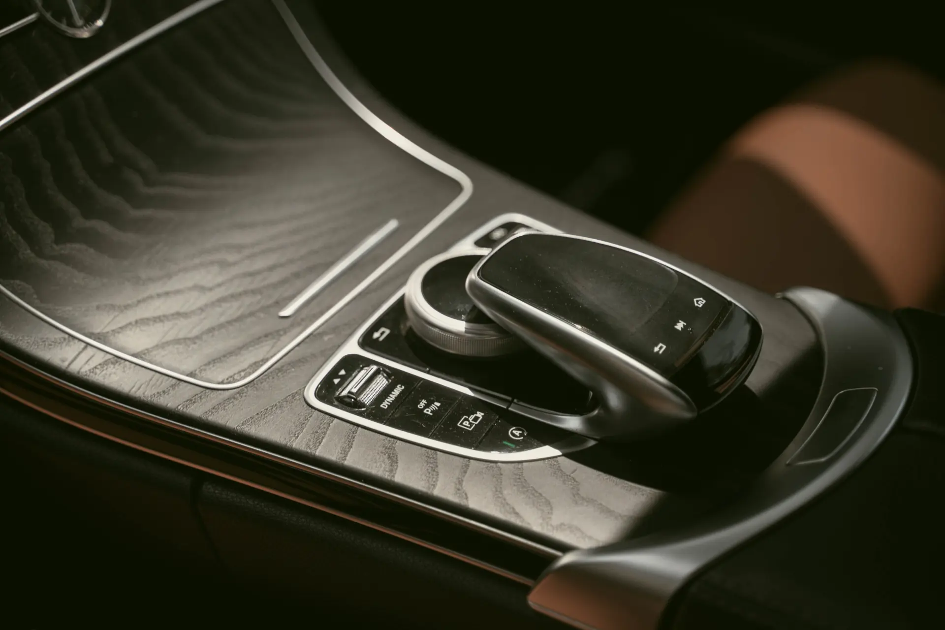 Mercedes-Benz C 200 d Coupé AMG Line Aut. 16