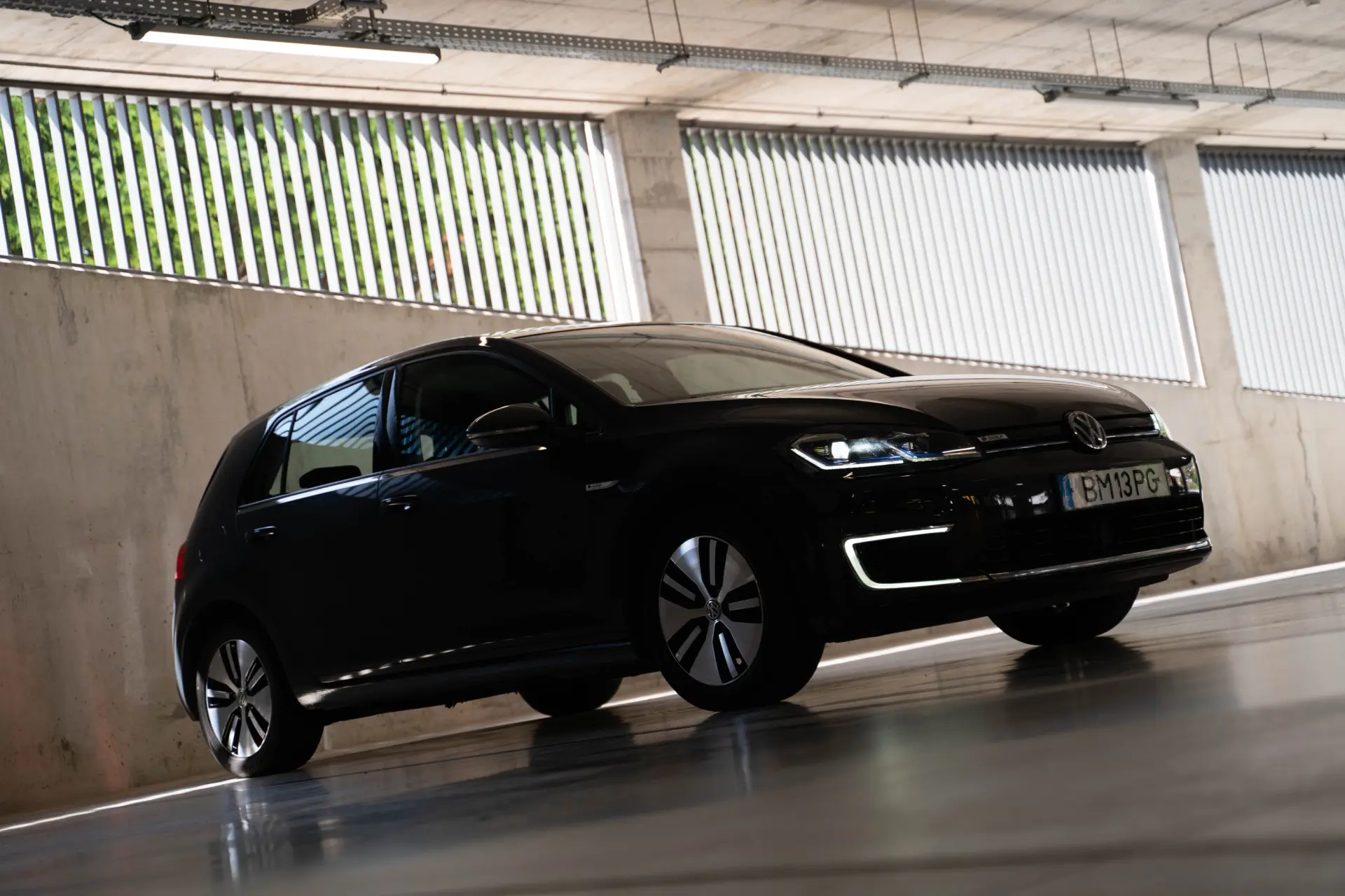 Volkswagen e-Golf AC/DC 9