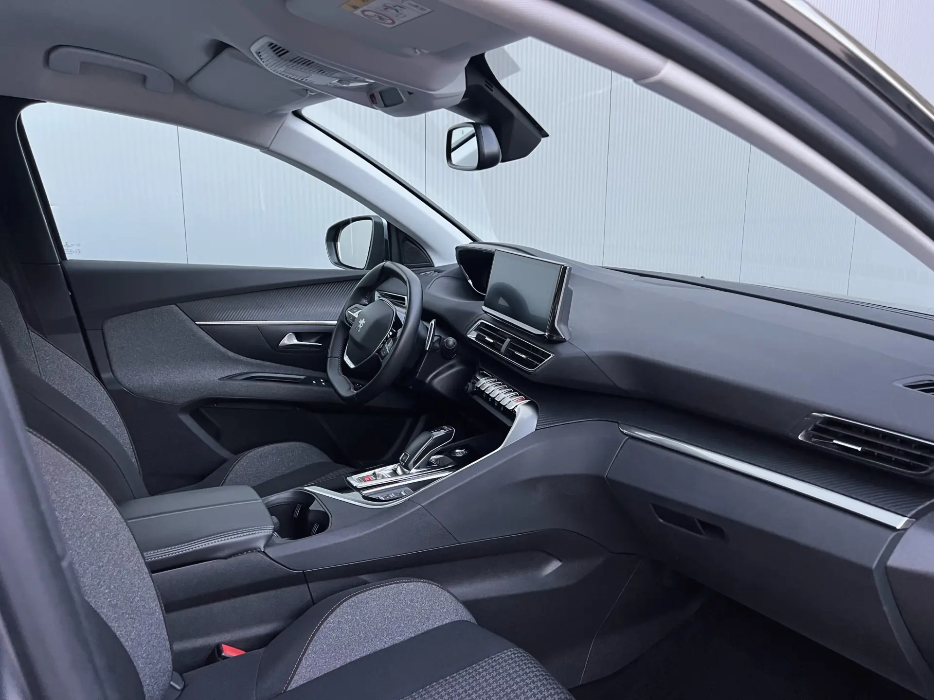 Peugeot 5008 PureTech 130 EAT8 Stop & Start Active Business-Pack 17