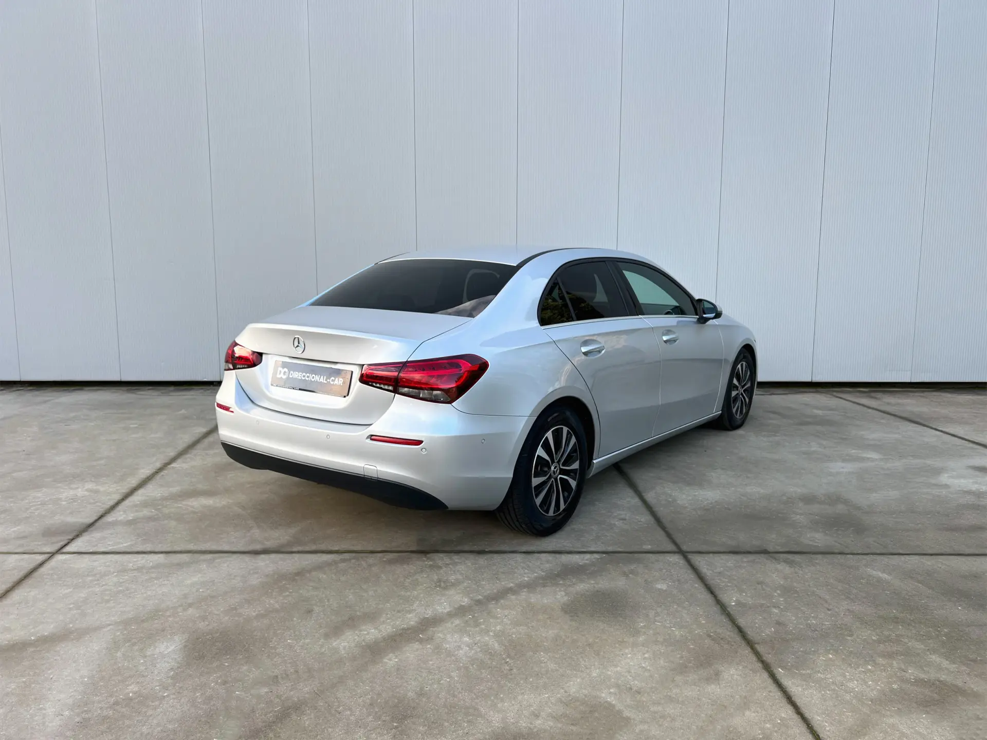 Mercedes-Benz A 180 Limousine d Business Solutions Aut. 9