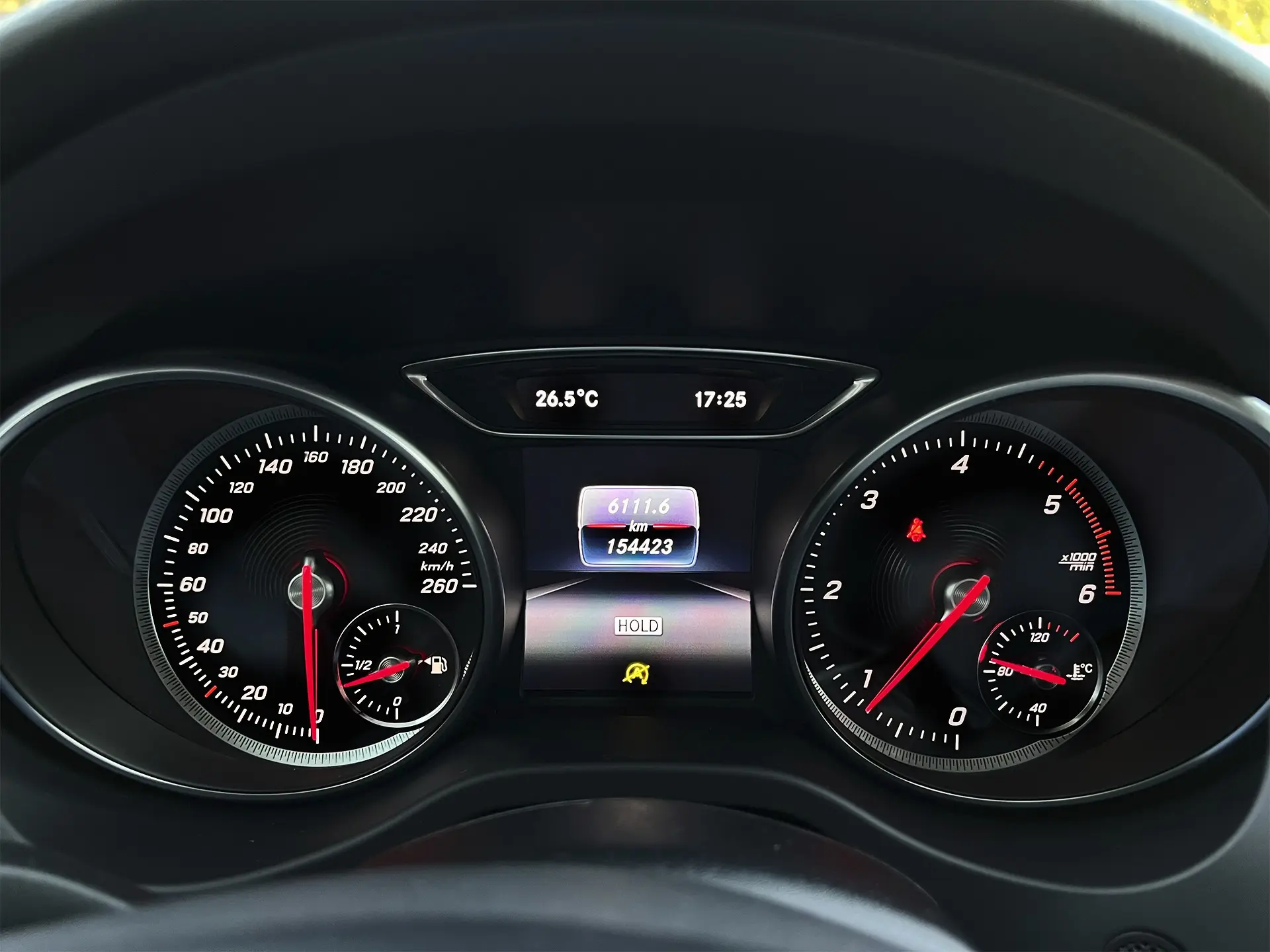 Mercedes-Benz CLA 180 d Urban 22