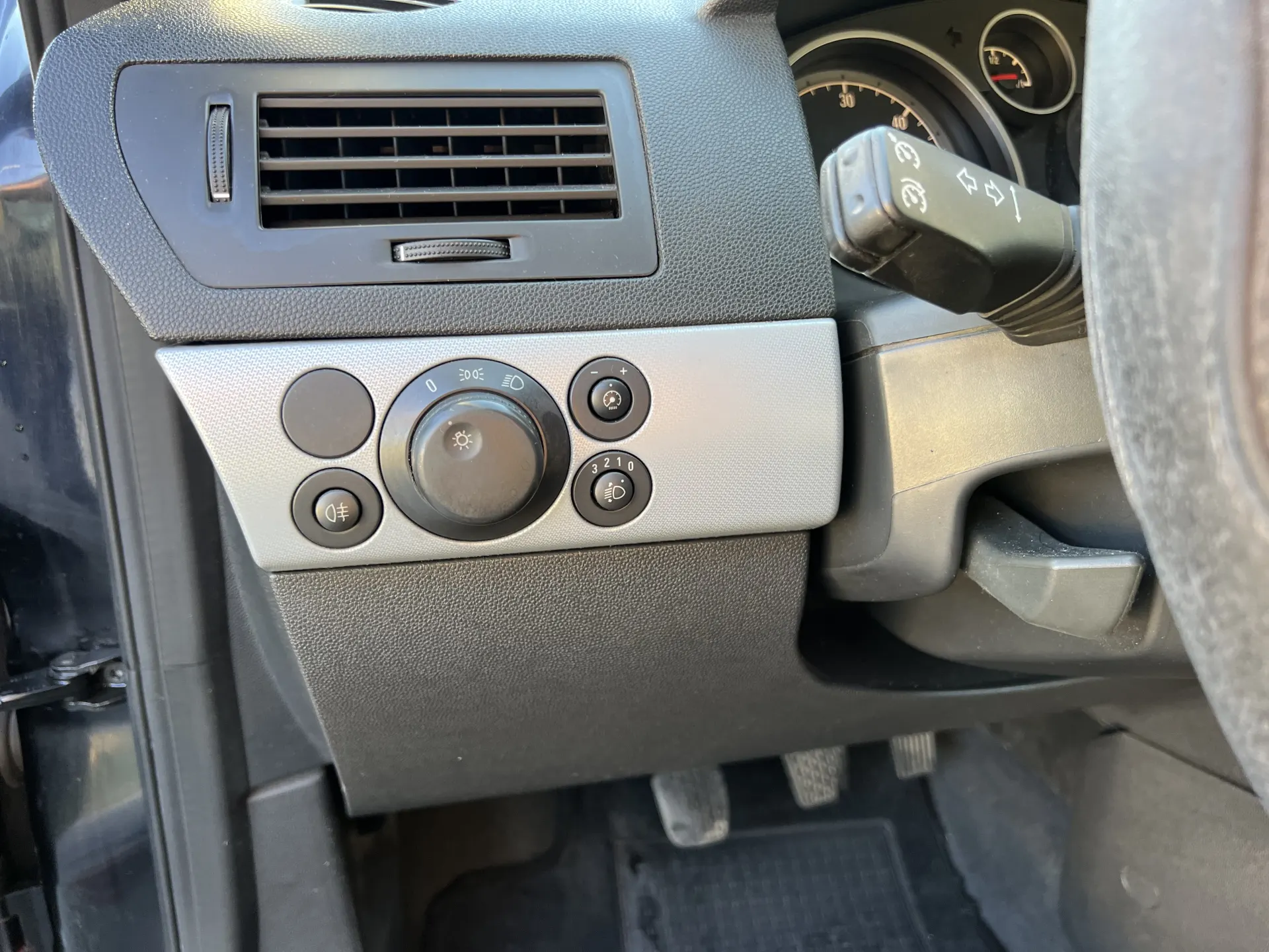 Opel Astra 1.3 CDTi Edition 23