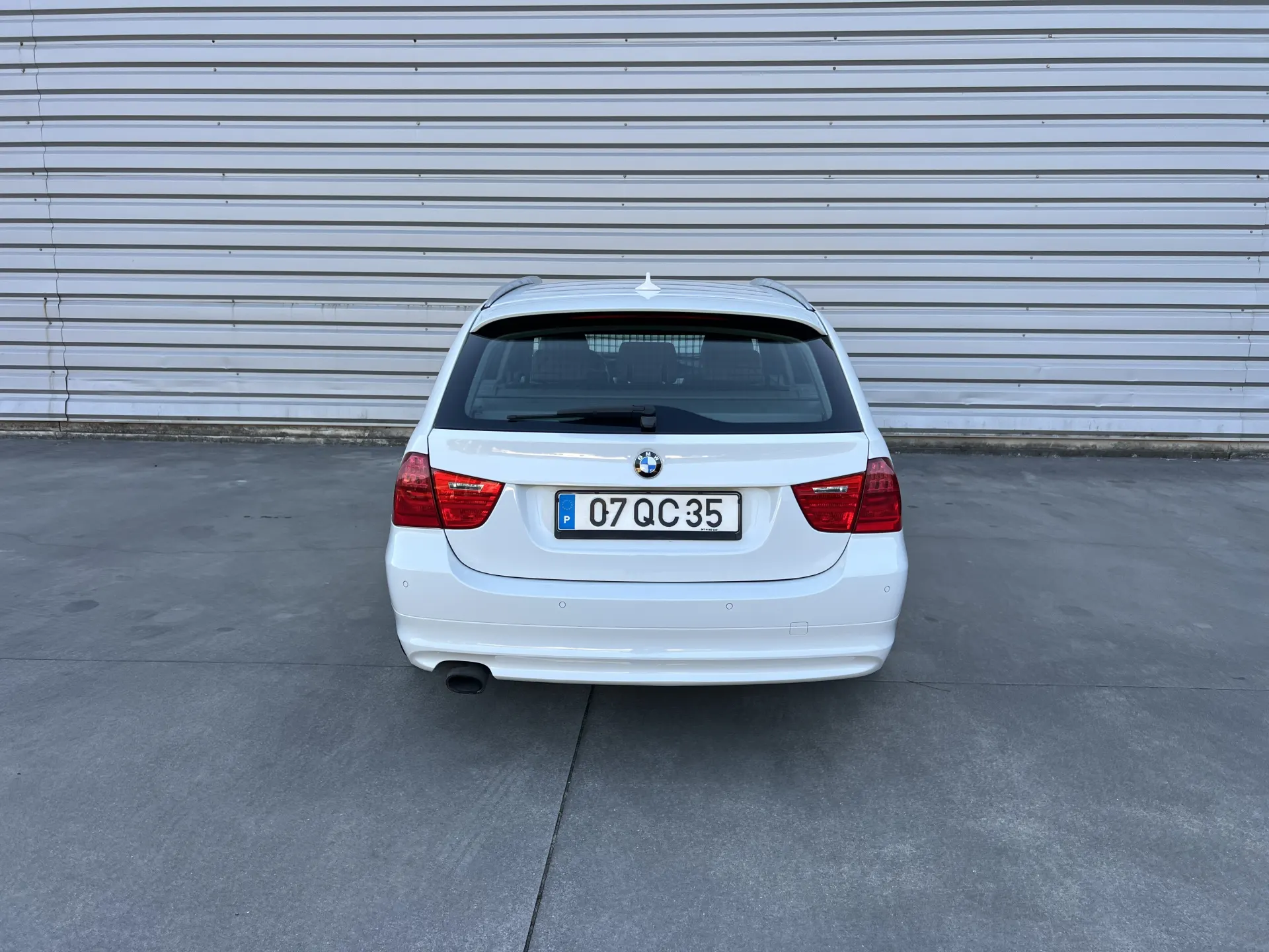 BMW 320 3 TOURING (E91) 24
