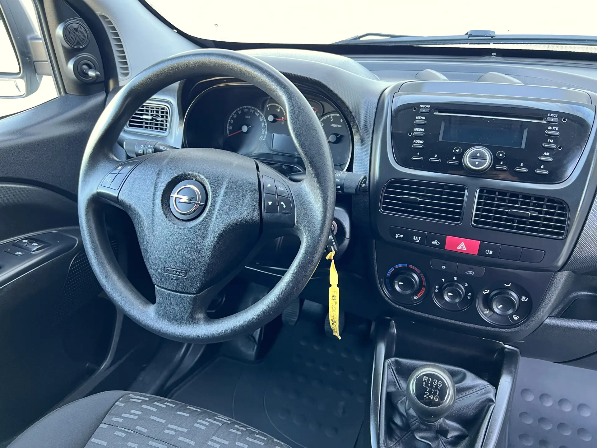 Opel Combo 15