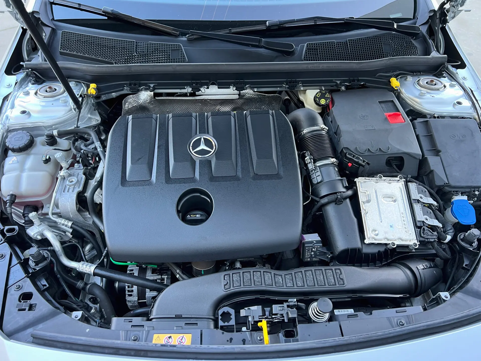 Mercedes-Benz A 180 Limousine d Business Solutions Aut. 71