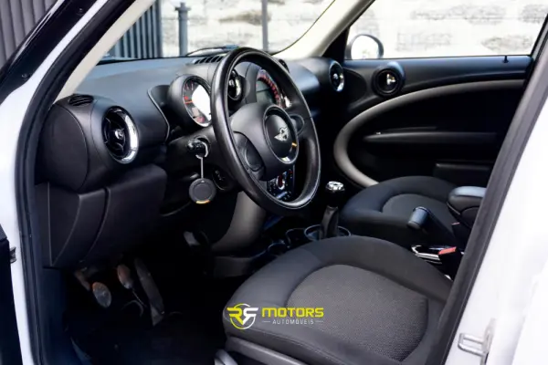 MINI Countryman Chili Pack 9