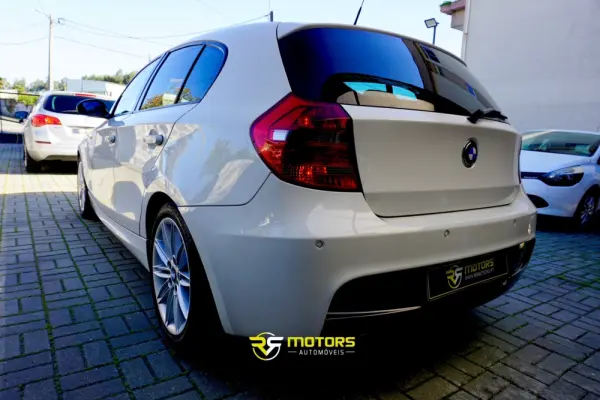 BMW 118 Pack M 8