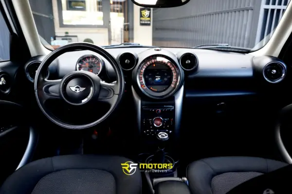 MINI Countryman Chili Pack 11