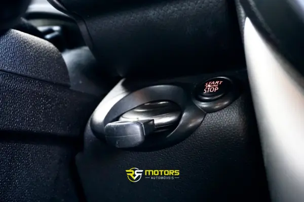 MINI Countryman Chili Pack 13