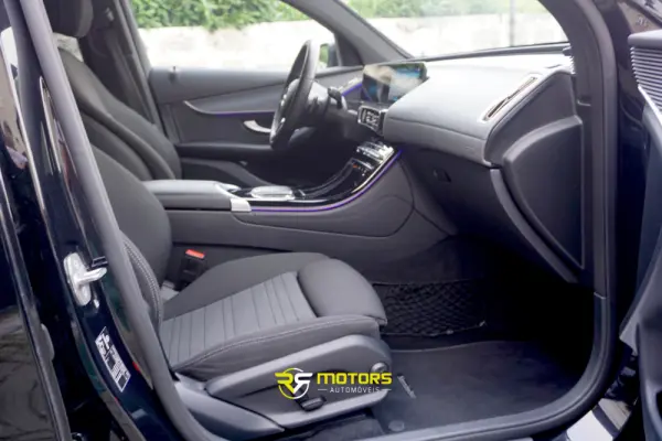 Mercedes-Benz EQC 4 Matic 19