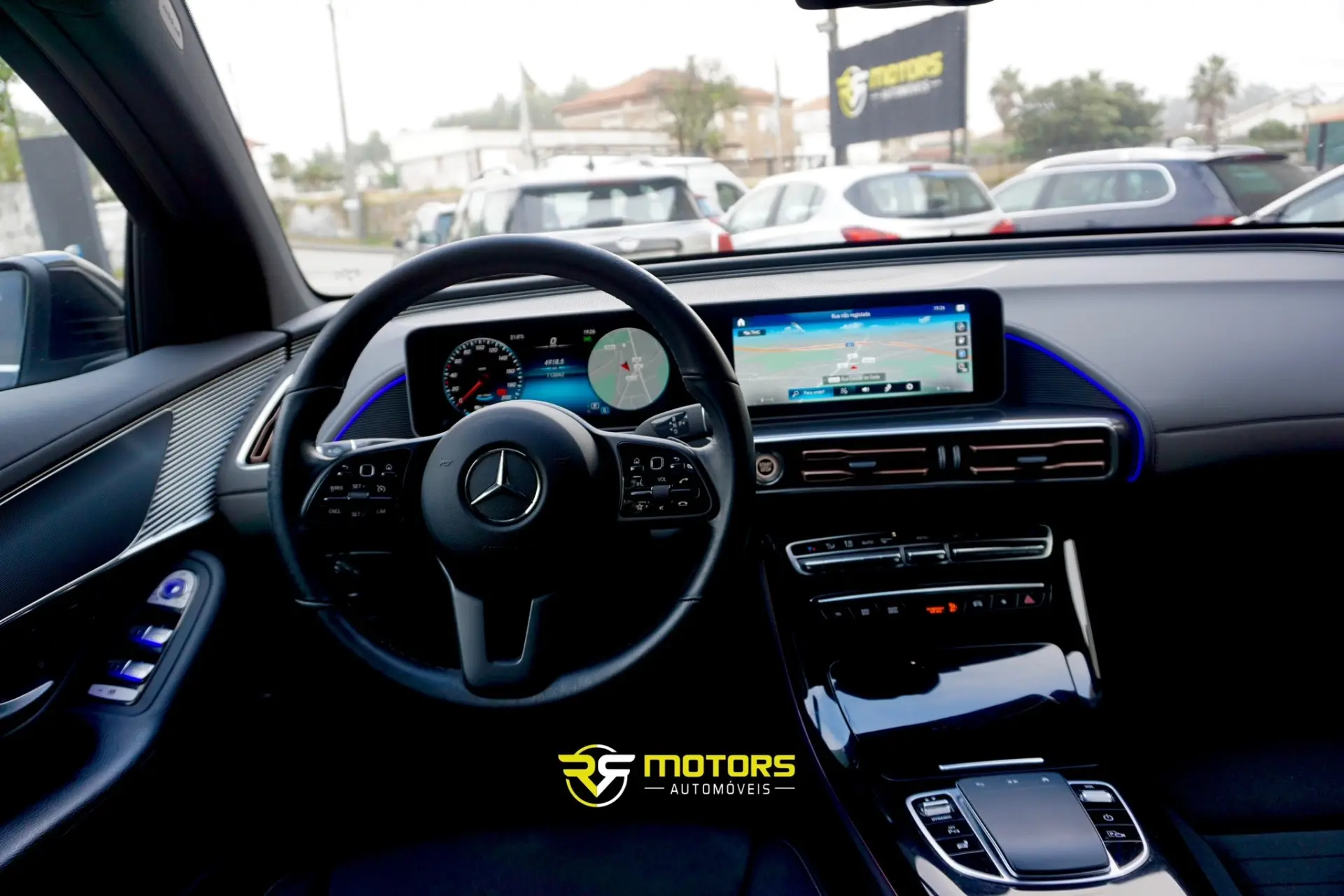 Mercedes-Benz EQC 4 Matic 16