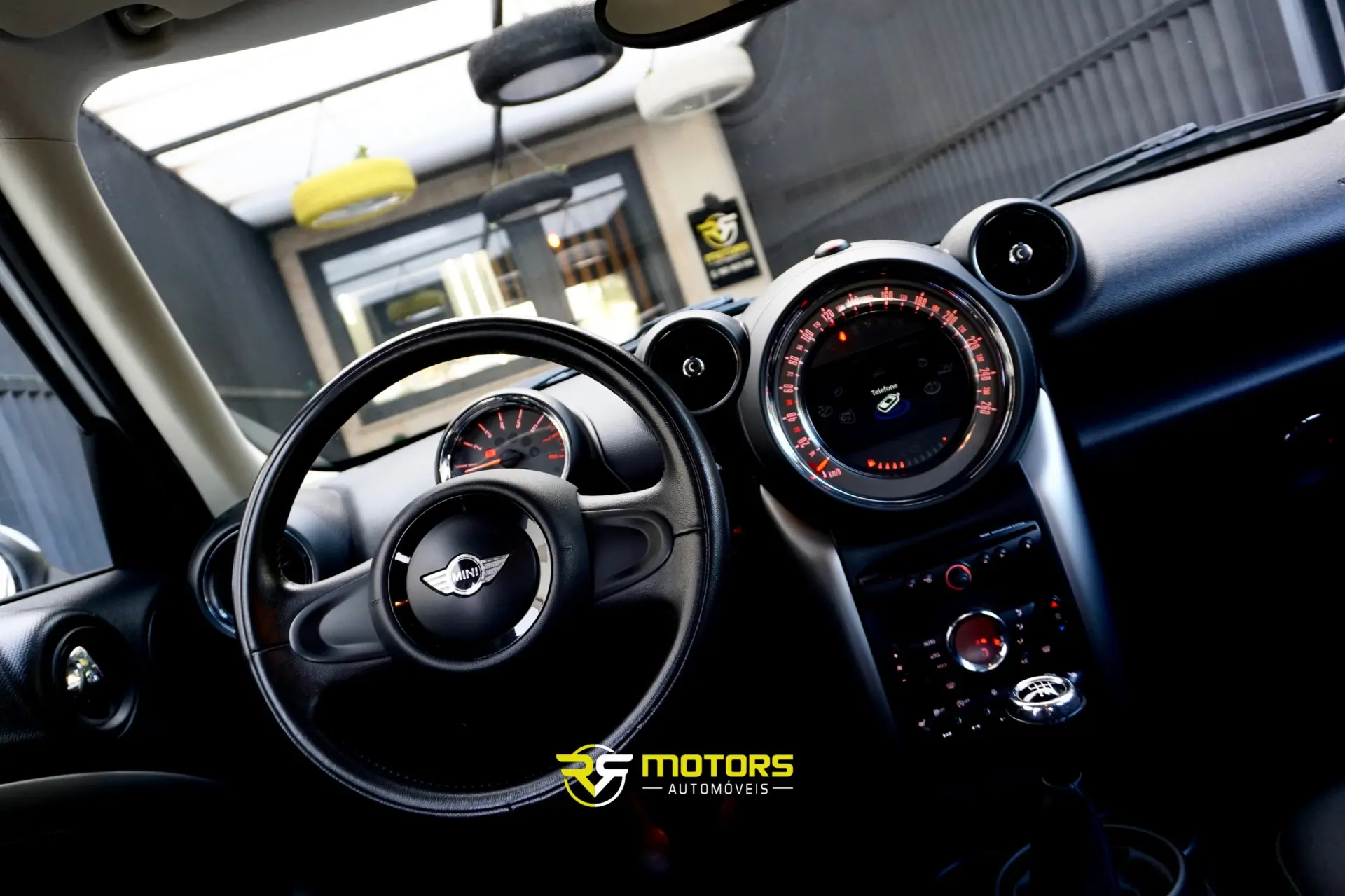 MINI Countryman Chili Pack 10