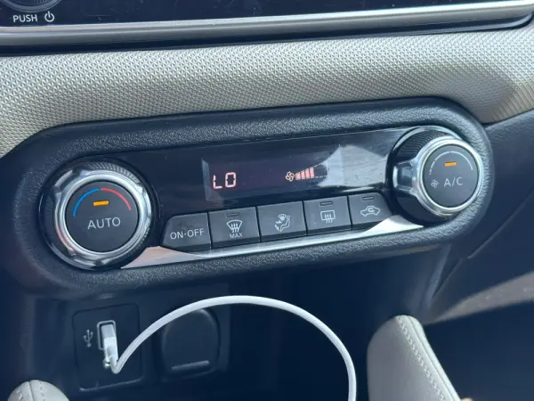 Nissan Micra 1.0 IG-T N-Connecta 16