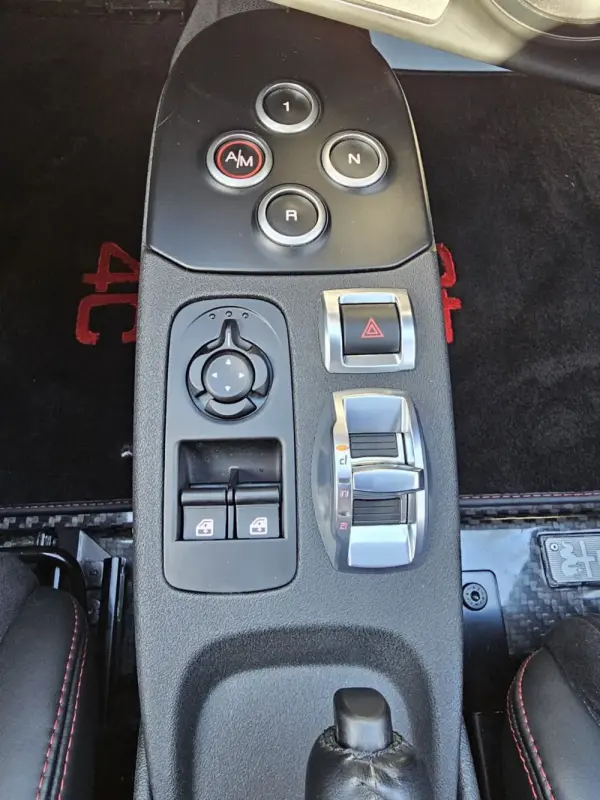 Alfa Romeo 4C 1750 TBi 8