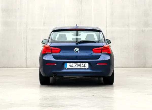 BMW 114 d Line Sport 4