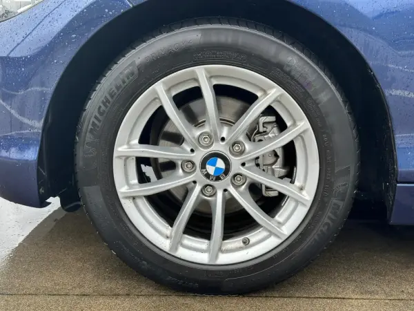 BMW 114 d Line Sport 7